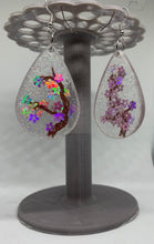 Load image into Gallery viewer, Earrings