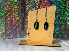 Load image into Gallery viewer, Earrings
