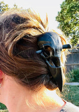 Load image into Gallery viewer, Crow Skull Hairpin
